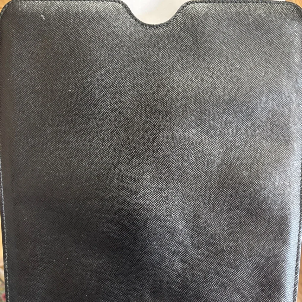 Never used Black textured iPad case